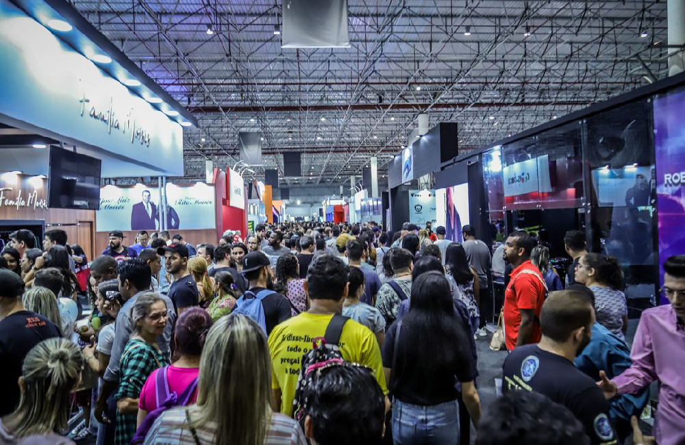 Literatura cristã cresce no Brasil e fortalece a missão religiosa no mercado